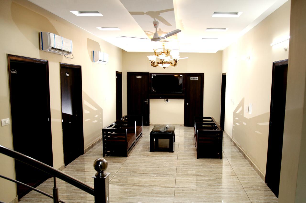 Hotel Temple View Inn Anandpur Sāhib Esterno foto