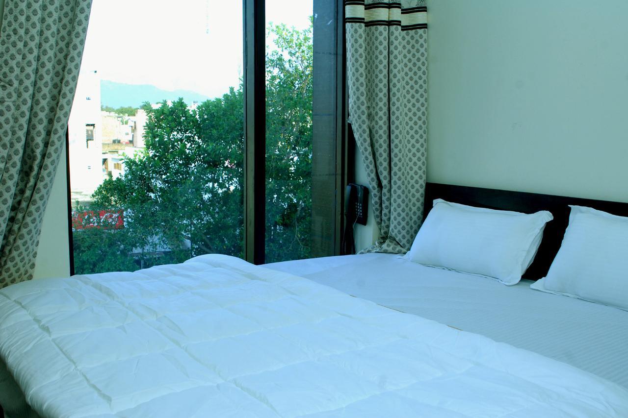 Hotel Temple View Inn Anandpur Sāhib Esterno foto